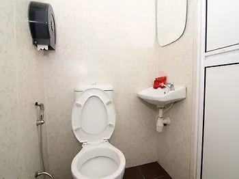 Oyo Rooms Changkat Party Street Κουάλα Λουμπούρ 3*,